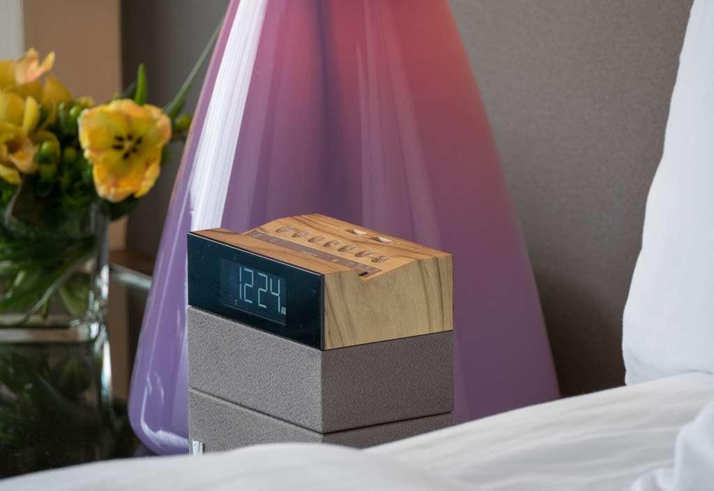 โรงแรมมูราโน อะ โพรเวอแนนซ์ โฮเต็ล ทาโคมา ห้อง รูปภาพ The new alarm clock
