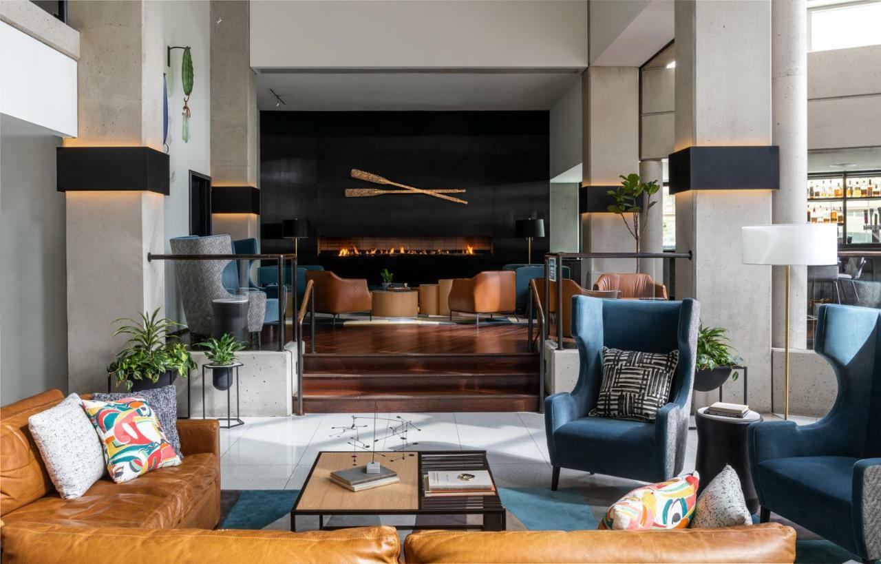 โรงแรมมูราโน อะ โพรเวอแนนซ์ โฮเต็ล ทาโคมา ภายนอก รูปภาพ The lobby at the Hotel 57